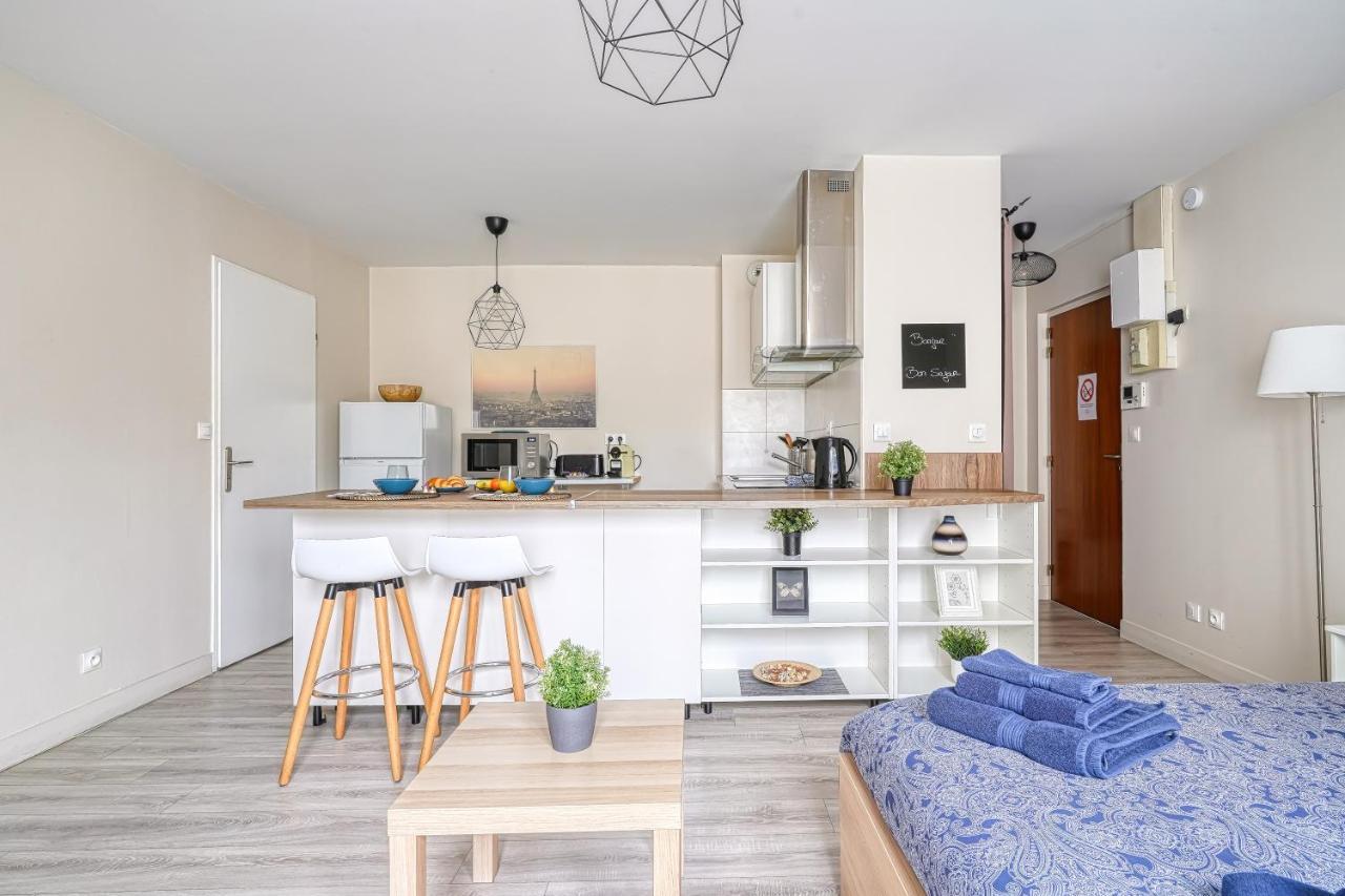 Logement Noah Courcouronnes Kültér fotó